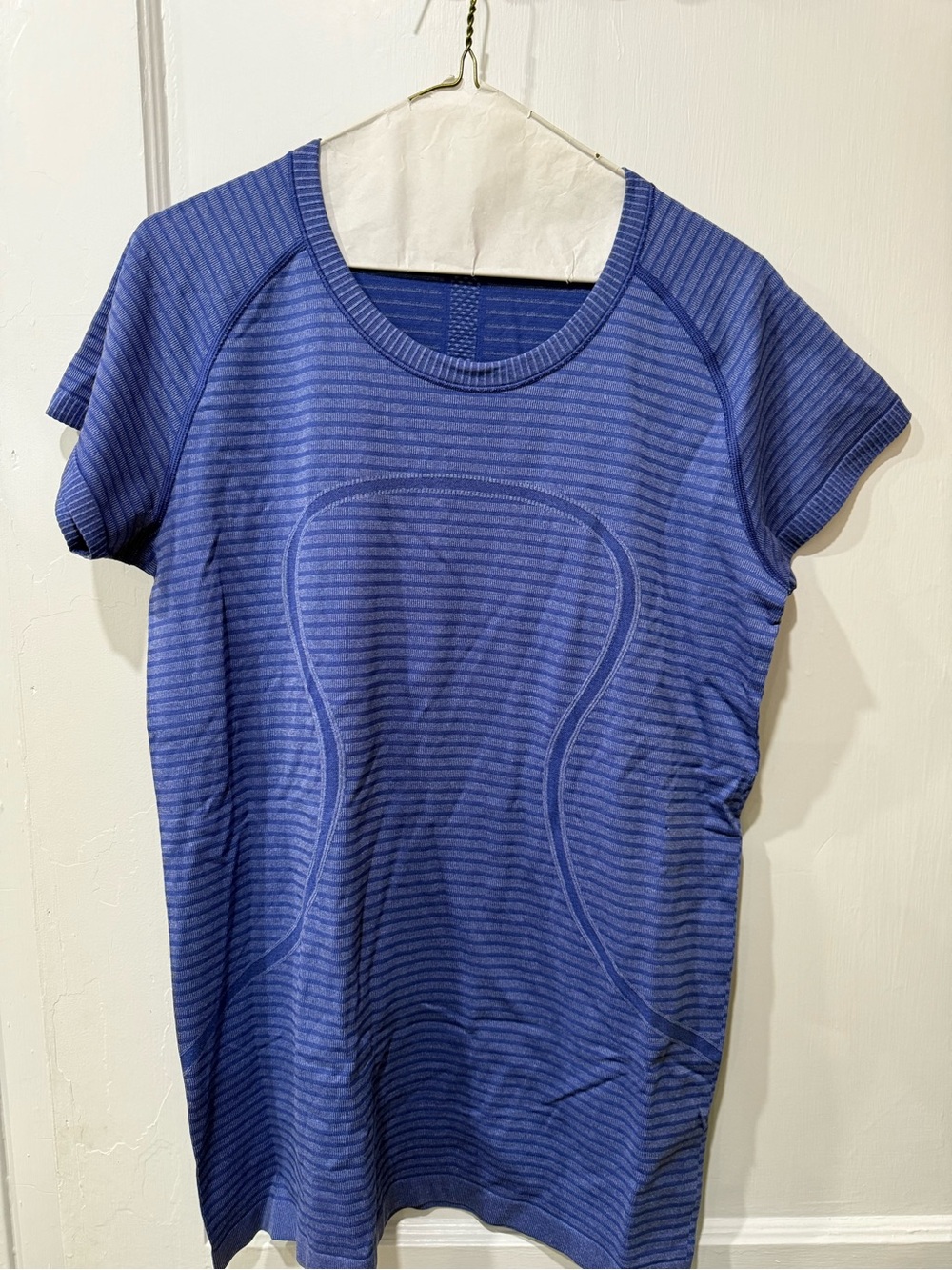 Lululemon Run Swiftly Short Sleeve Shirt Athletic Tee Top Fitness Exercise Blue
